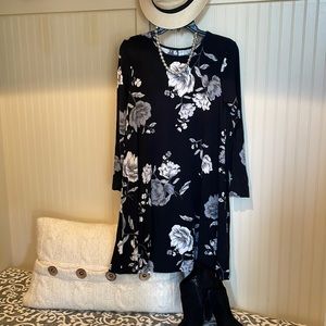 Floral black and white knit dress